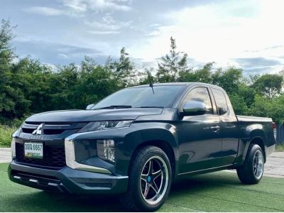 Mitsubishi Triton All New Mega Cab 2.5 GLX M/T ปี 2020