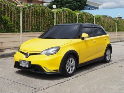 MG 3 1.5 D (Two tone) ปี 2015 จดปี 2016 เกียร์AUTO