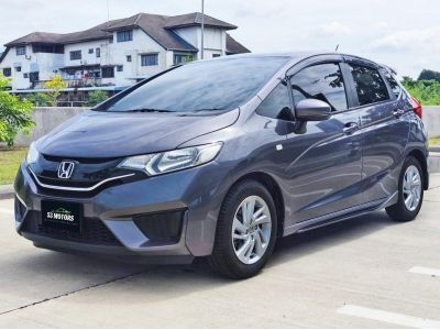 2015 Honda JAZZ 1.5 VPLUS iVTEC รถเก๋ง 5 ประตู รถบ้านมือเดียว ไม่ผิดหวังแน่นอน รูปที่ 0