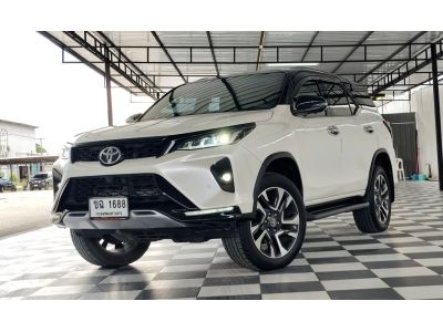 TOYOTA LEGENDER 2.4 V.2WD. 2021  ขฉ 1688