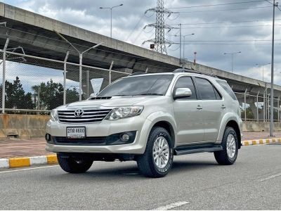 TOYOTA FORTUNER 3.0 V ปี13 สวยมาก โคตรคุ้ม ไม่เคยชน  พร้อมใช้งาน