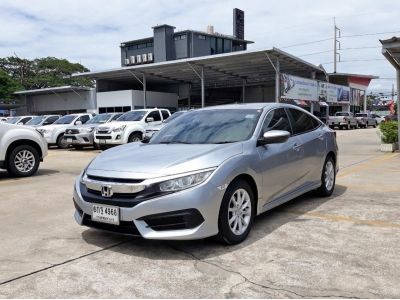 ปี 2017 HONDA CIVIC 1.8 E (FC) CC. สี เงิน เกียร์ Auto