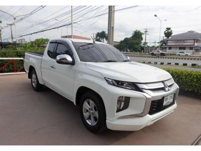 MITSUBISHI TRITON 2.5GXL M/T ปี 2020