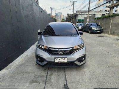 Honda Jazz GK 1.5 RS ปี 2019 รถบ้านมือเดียวป้ายแดง