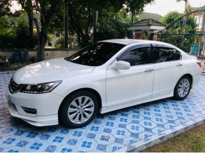 Honda Accord 2.0EL 2015 มือเดียวป้ายแดง