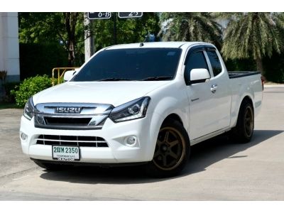 ????Isuzu d-max 1.9L Space Cab (แคปเตี้ย) เกียร์ธรรมดา ปี2019 ดีเซล สีขาว