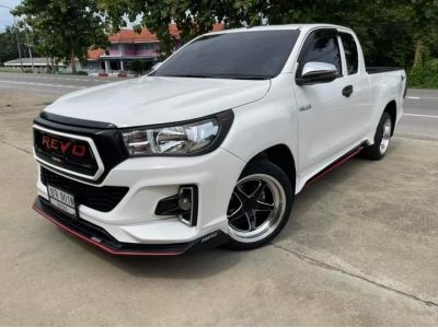 TOYOTA REVO CAB 2.4Z Edition เกียร์ธรรมดา ปี 2020