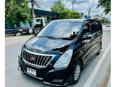 Hyundai H1 2.5 ดีเซล Duluxe สีดำ  ปี 2018