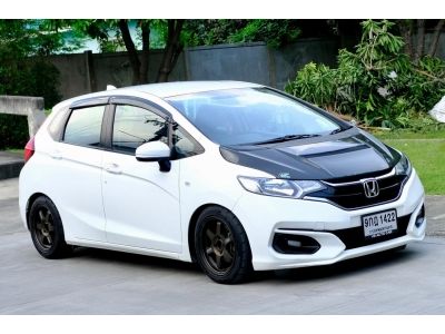 2019 HONDA JAZZ GK 1.5V PLUSผ่อน 9,7xx