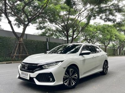 HONDA CIVIC FK 1.5 TURBO  ปี 2018 Top สีขาว