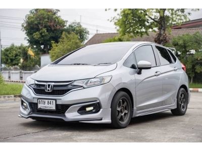 HONDA JAZZ 1.5V i-VTEC  ปี 2019 รถบ้านสวยกริ๊บบ