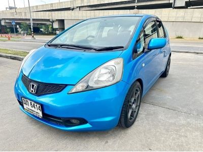 HONDA Jazz 1.5V ปี 2009 ไมล์ 21x,xxx Km