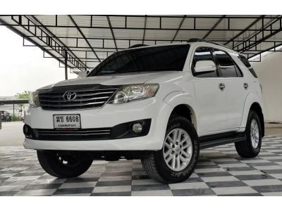 TOYOTA FORTUNER 2.7 V.2WD.CHAMP	ฆช 6608	2011