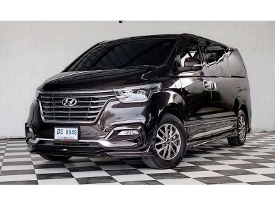 HYUNDAI NEW H1 2.5 DELUXE 2019