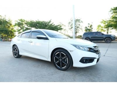 Honda Civic FC 1.8EL i-VTEC A/T ปี 2017