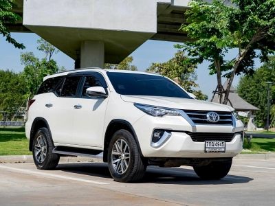 TOYOTA FORTUNER 2.8 V 2WD ปี 2018 ไมล์ 147,xxx Km รูปที่ 0