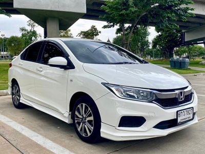 HONDA CITY 1.5 V ปี 2017 ไมล์ 68,xxx Km