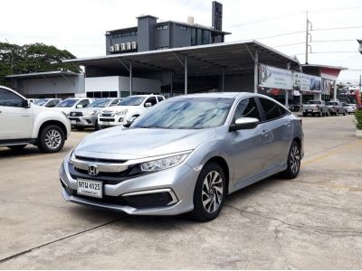 ปี 2020 HONDA CIVIC 1.8 E (FC) CC. สี เงิน เกียร์ Auto