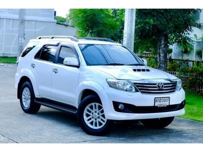 Toyota  fortuner 3.0V VNturbo 4wd  ปี 2012 เกียร์:ออโต้ รูปที่ 0