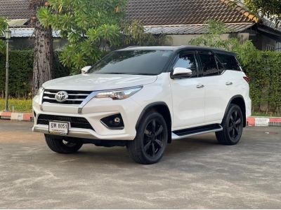 TOYOTA FORTUNER, 2.8 TRD SPORTIVO BLACK TOP 4WD ปี 2017 รถสวยไม่เคยชน รูปที่ 0