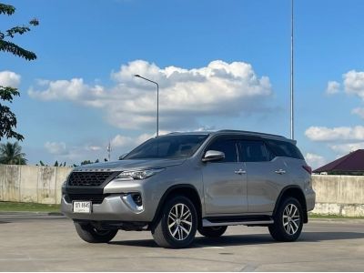 TOYOTA FORTUNER 2.4 V 4WD ปี 2019 ไมล์ 171,xxx Km