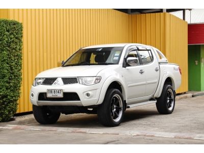 2011 Mitsubishi Triton Plus เครื่องยนต์ดีเซล2.5mt 4ประตู ตัวสูง สีขาวมุก รถสวย ผู้ใหญ่ใช้ หน้า-หลังเดิม สีเดิม ไม่เคยชน ตะเข็บเดิมทั้งคัน