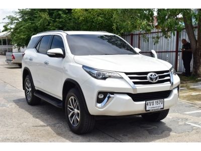 2017  TOYOTA FORTUNER 2.8 4WD รูปที่ 0