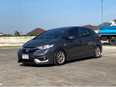 2015 HONDA JAZZ GK 1.5 i-VTEC S เกียร์ธรรมดา MT