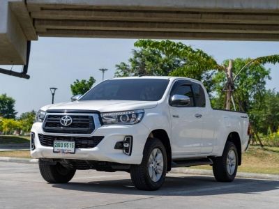 ไมล์แท้ 24,000 กม. Toyota Hilux Revo Smart cab 2.4 E Plus Prerunner auto