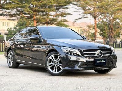 Benz C220d AV ดีเซลล้วน W205 ปี 2020 เลขไมล์ 6 หมื่นโลแท้ เจ้าของเดียว พร้อมวารันตีศูนย์ถึง 2025