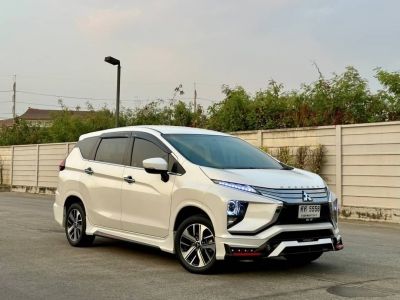 MITSUBISHI XPANDER 1.5 GT TOP  ปี19 สีขาว