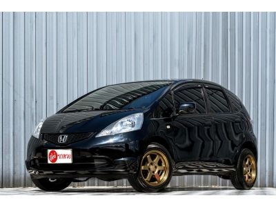 ขายรถ Honda Jazz 1.5 V ปี 2010 สีดำ เกียร์ออโต้ รูปที่ 0