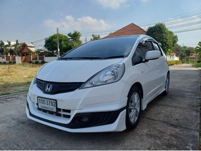 Honda Jazz 1.5V MCAuto ปี 2012