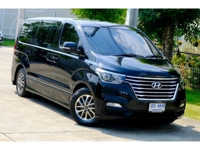 2018 HYUNDAI H1 2.5 ELITE