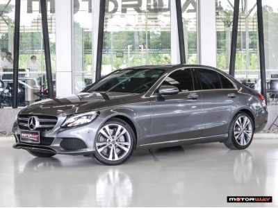 MERCEDES-BENZ C350e Avantgarde W205 ปี 2018 ไมล์ 72,4xx Km