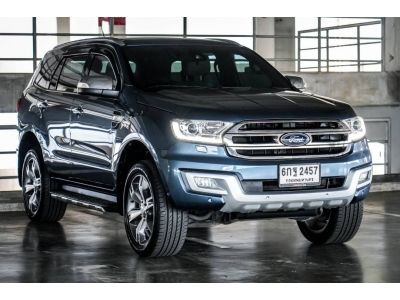 FORD EVEREST 2.2 TITANIUM SUNROOF AT 2017 รถบ้านดูแลถึง ประวัติศูนย์ครบ