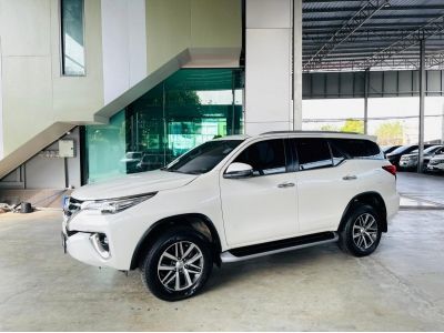 TOYOTA FORTUNER 2.4V 4WD ปี 2019