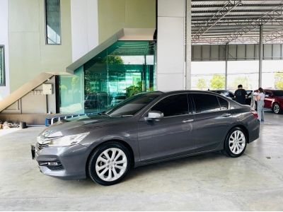 HONDA ACCORD 2.4 EL NAVI ปี 2017