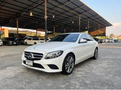 BENZ C220d Avantgarde W205 ปี 2019 ไมล์ 102,xxx Km