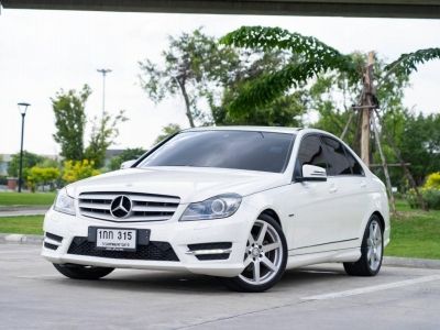 Mercedes Benz C180 1.8 CGI (W204) ปี 12 จด 13