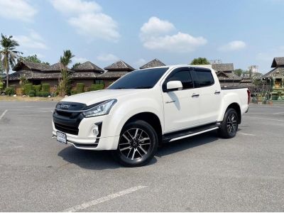 ISUZU DMAX 1.9 STEALTH Z-PRESTIGE Hi-Lander CAB4 ปี 2019 สีขาว เกียร์ออโต้ ไมล์น้อย