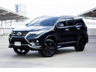 TOYOTA Fortuner TRD Sportivo 2.8Trd 4x4 Blacktop ปี 2017