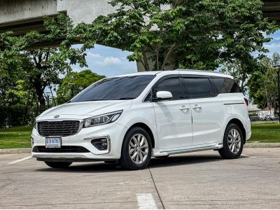 KIA GRAND CARNIVAL 2.2 EX โฉม ปี14-21 ปี 2018 รถสวยเข้าใหม่ ไมล์น้อย ทำเบาะมาใหม่สวยมาก