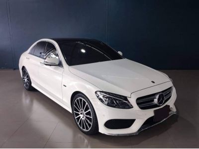 Mercedes Benz C350e AMG Dynamic สีขาวภายในดำ