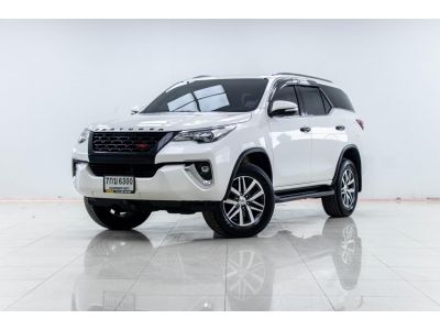 TOYOTA FORTUNER 2.4 V 2WD ปี 2017ผ่อน 7,038 บาท 6 เดือนแรก ส่งบัตรประชาชน รู้ผลอนุมัติภายใน 30 นาที