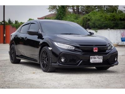 Honda Civic FK 1.5 Turbo Hatchback ปี