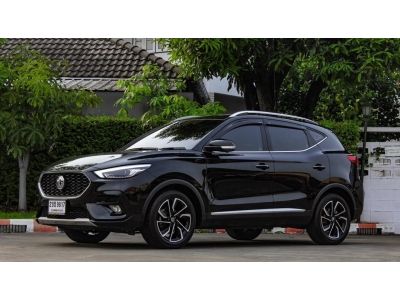 2021 MG ZS 1.5X SUNROOF ไมล์ 14,000