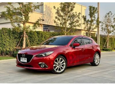2016 Mazda 3 2.0 S Sports รถเก๋ง 5 ประตู เจ้าของขายเอง รถมือเดียว สภาพป้ายแดง เข้าเช็คศูนย์ตลอด รูปที่ 0