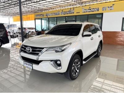 Toyota Fortuner 2.4 V (ปี 2019) SUV AT - 4WD รถสวย สภาพดี ราคาถูก ไมล์น้อย ฟรีดาวน์