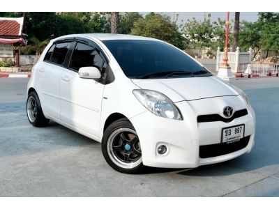 Toyota Yaris 1.5E  ปี: 2013 สี: ขาว  เครื่อง: เบนซิน เกียร์: ออโต้ ไมล์: 10x,xxx กม รูปที่ 0